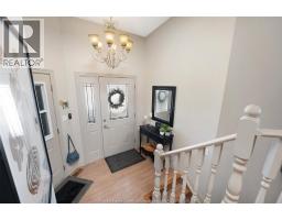 2 QUEEN S HILL CRESCENT - 4
