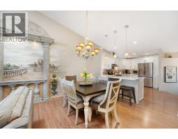 2 QUEEN S HILL CRESCENT - 8