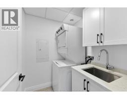 3817 Howard UnitNo. 221 - 15