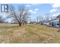 4590 WALKER ROAD - 26