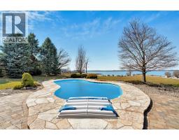 30 EMERALD LANE - 19