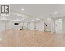 16 YORK BOULEVARD - 33