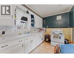 121 DIVISION STREET South - 11