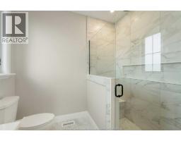 2524 MAYFAIR - 25