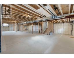 2524 MAYFAIR - 31