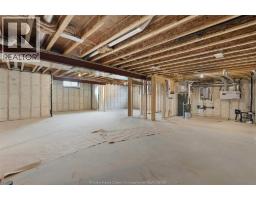 2524 MAYFAIR - 33