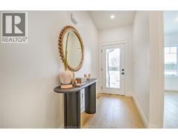 82 MULBERRY COURT - 2