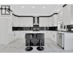 1320 GRAND MARAIS ROAD East - 11