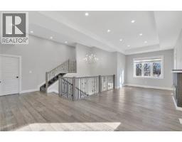 1320 GRAND MARAIS ROAD East - 7