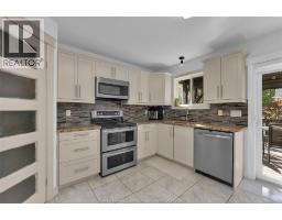 3921 Zanzibar CRESCENT - 10