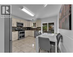 3921 Zanzibar CRESCENT - 5