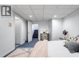 323 TALBOT STREET South - 39
