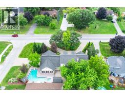 323 TALBOT STREET South - 4