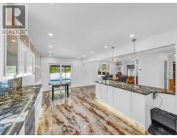 1098 STONEYBROOK CRESCENT - 11