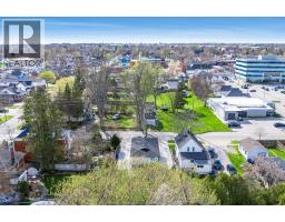 36 Victoria AVENUE South - 29