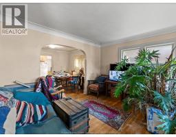 1560-1562 DOUGALL AVENUE - 4