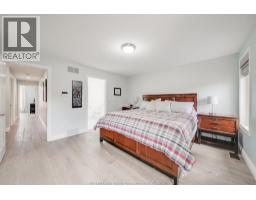 607 GEORGE KENNEDY - 27