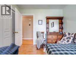 25 Regatta DRIVE - 20