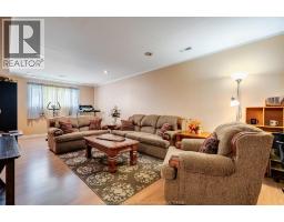 25 Regatta DRIVE - 21