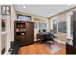1265 MAPLE - 21