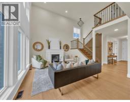569 HOLBURN - 19