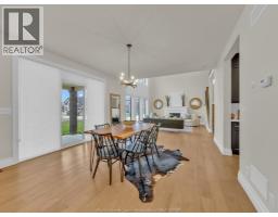 569 HOLBURN - 21