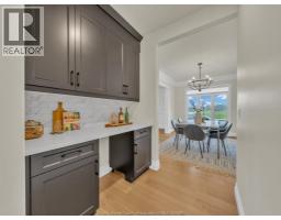 569 HOLBURN - 22