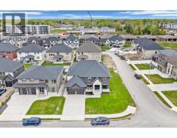 569 HOLBURN - 3