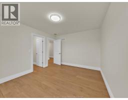569 HOLBURN - 44