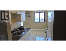 150 PARK West UnitNo. 1112 - 3