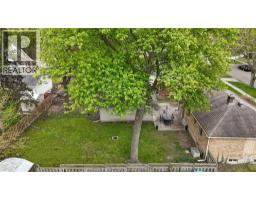 2940 RANDOLPH AVENUE - 27