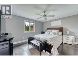 702 Commisso CRESCENT - 19