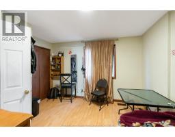497 Caron AVENUE - 21