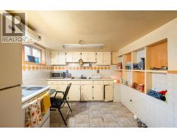497 Caron AVENUE - 27