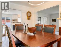276 FAIRWAY CRES - 10