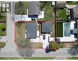 3401 ROXBOROUGH - 3