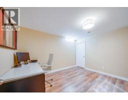 412 ROSEWOOD DRIVE - 41