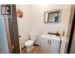 341 McCurdy DRIVE - 18