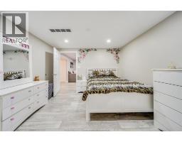 1977 KIRKLAND AVENUE - 37