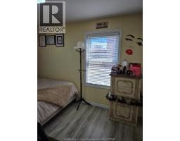 1175 CAMPBELL - 19