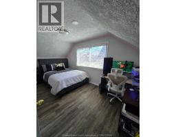 1175 CAMPBELL - 21