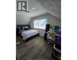 1175 CAMPBELL - 23