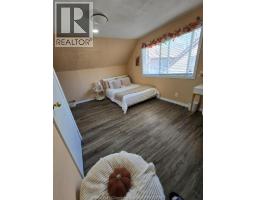 1175 CAMPBELL - 25