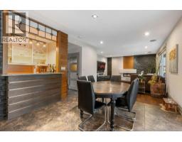 1120 Deerview - 16