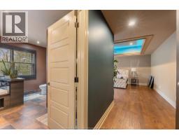 1120 Deerview - 28
