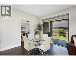 211 LIVINGSTONE CRESCENT - 17