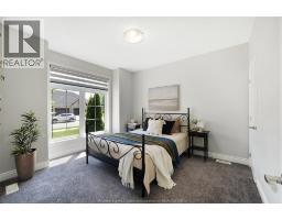 211 LIVINGSTONE CRESCENT - 25