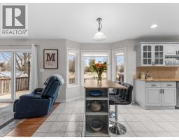 46 Brush CRESCENT - 15