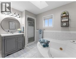 46 Brush CRESCENT - 24