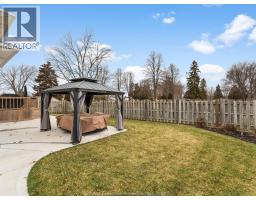 46 Brush CRESCENT - 39